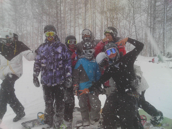camp snowboard possy